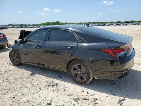 5NPLM4AG4NH067084 2022 HYUNDAI ELANTRA - Image 2