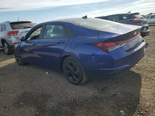5NPLM4AG4NH068767 2022 HYUNDAI ELANTRA - Image 2