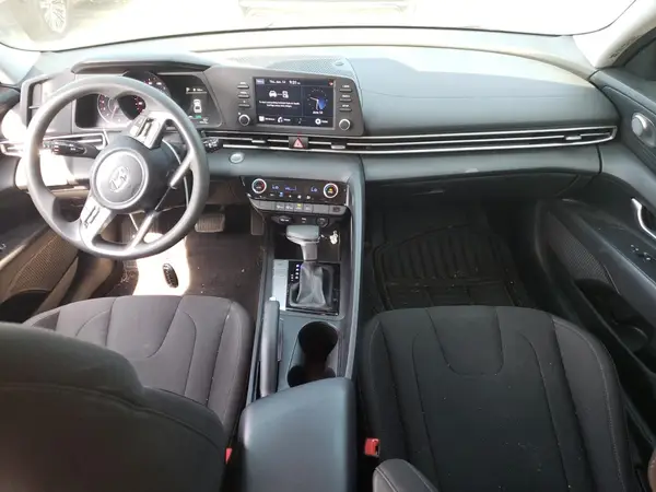 5NPLM4AG4NH069868 2022 HYUNDAI ELANTRA - Image 8
