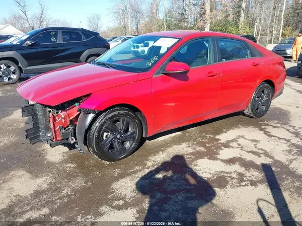 5NPLM4AG4NH078778 2022 HYUNDAI ELANTRA - Image 2