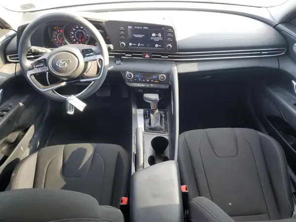 5NPLM4AG4NH081390 2022 HYUNDAI ELANTRA - Image 8