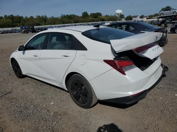 5NPLM4AG4NH081681 2022 HYUNDAI ELANTRA - Image 2