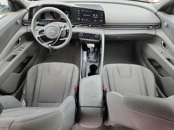 5NPLM4AG4NH084922 2022 HYUNDAI ELANTRA - Image 8