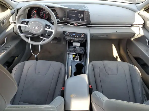 5NPLM4AG4NH085259 2022 HYUNDAI ELANTRA - Image 8