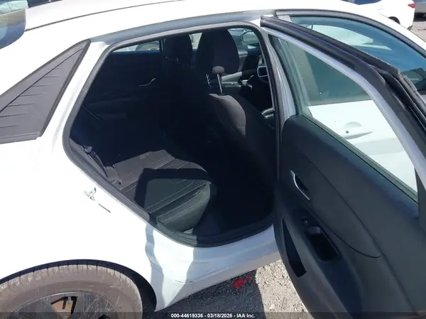5NPLM4AG4PH087127 2023 HYUNDAI ELANTRA - Image 8