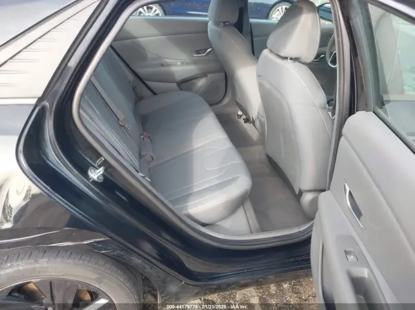 5NPLM4AG4PH092537 2023 HYUNDAI ELANTRA - Image 8