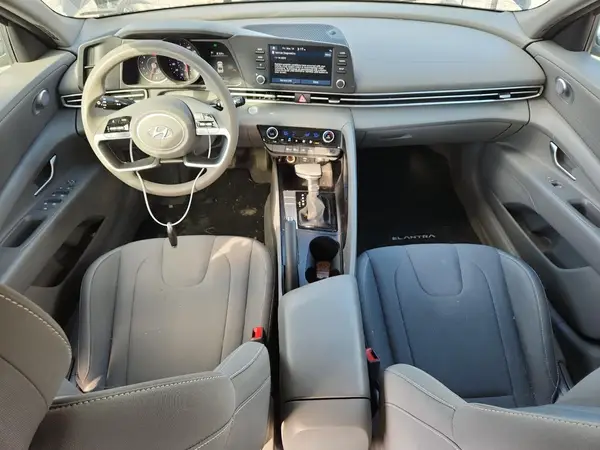 5NPLM4AG4PH103018 2023 HYUNDAI ELANTRA - Image 8