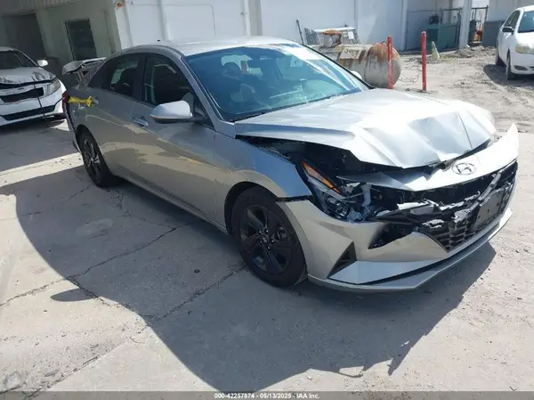 5NPLM4AG4PH103505 2023 HYUNDAI ELANTRA - Image 1