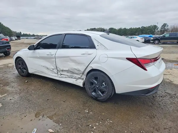 5NPLM4AG4PH104623 2023 HYUNDAI ELANTRA - Image 2