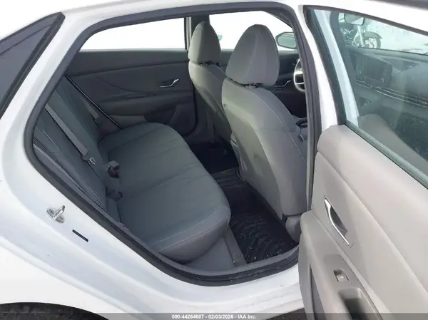 5NPLM4AG4PH104640 2023 HYUNDAI ELANTRA - Image 8