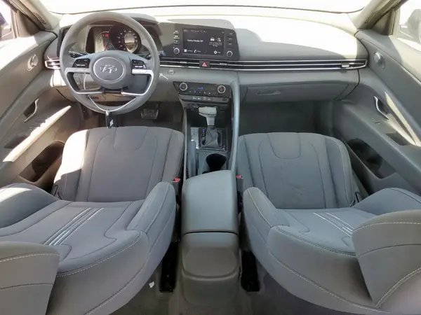 5NPLM4AG4PH105206 2023 HYUNDAI ELANTRA - Image 8