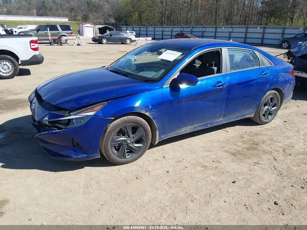 5NPLM4AG4PH108400 2023 HYUNDAI ELANTRA - Image 2