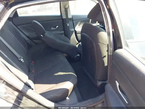 5NPLM4AG4PH110471 2023 HYUNDAI ELANTRA - Image 8