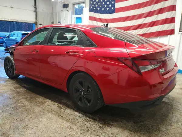 5NPLM4AG5MH000640 2021 HYUNDAI ELANTRA - Image 2