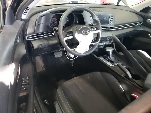 5NPLM4AG5MH001724 2021 HYUNDAI ELANTRA - Image 8