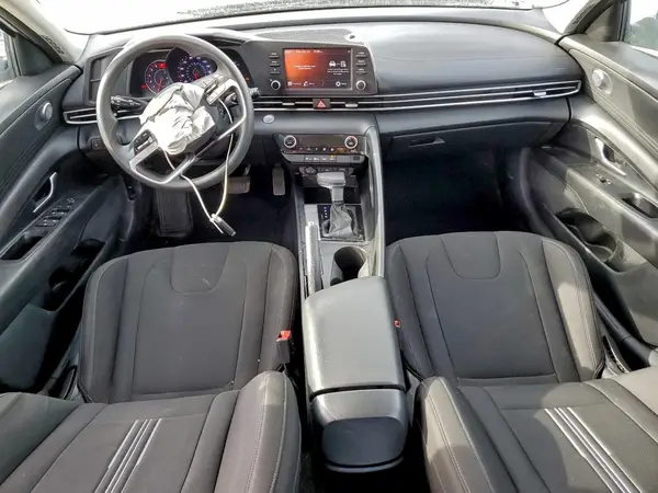 5NPLM4AG5MH001948 2021 HYUNDAI ELANTRA - Image 8