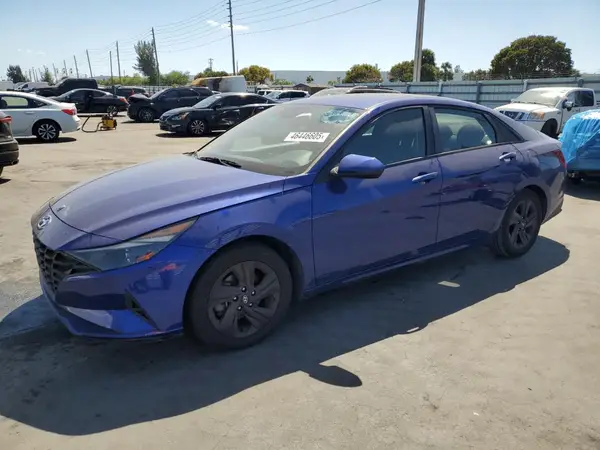 5NPLM4AG5MH006552 2021 HYUNDAI ELANTRA - Image 1