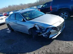 5NPLM4AG5MH010858 2021 HYUNDAI ELANTRA