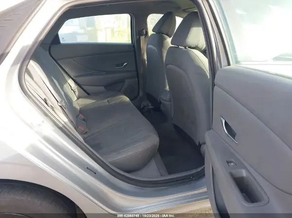 5NPLM4AG5MH011914 2021 HYUNDAI ELANTRA - Image 8