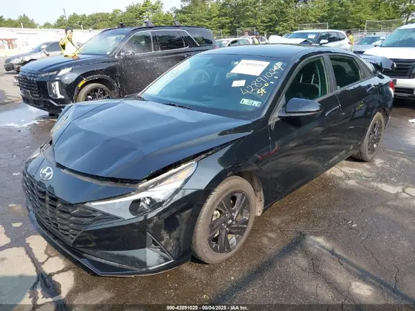 5NPLM4AG5MH014165 2021 HYUNDAI ELANTRA - Image 2