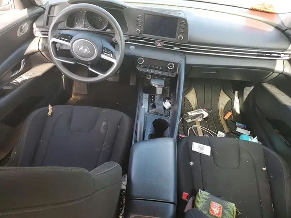 5NPLM4AG5MH017616 2021 HYUNDAI ELANTRA - Image 8