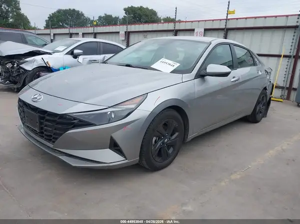 5NPLM4AG5MH019611 2021 HYUNDAI ELANTRA - Image 2