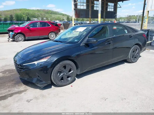 5NPLM4AG5MH021715 2021 HYUNDAI ELANTRA - Image 2
