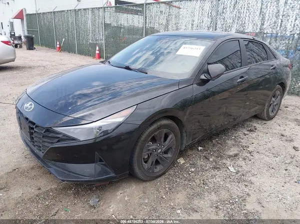 5NPLM4AG5MH023481 2021 HYUNDAI ELANTRA - Image 2