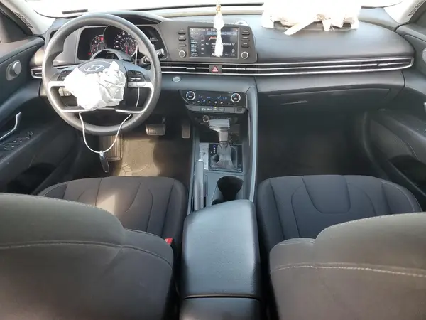 5NPLM4AG5MH025375 2021 HYUNDAI ELANTRA - Image 8