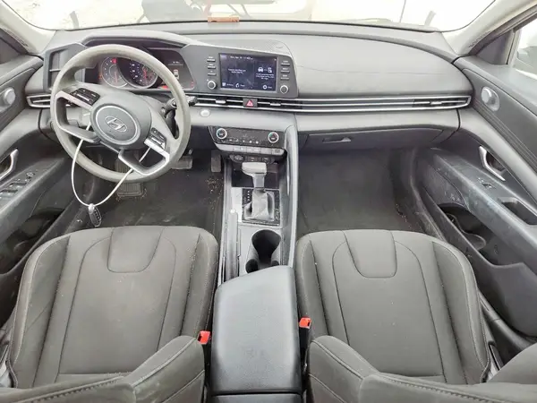 5NPLM4AG5MH026283 2021 HYUNDAI ELANTRA - Image 8