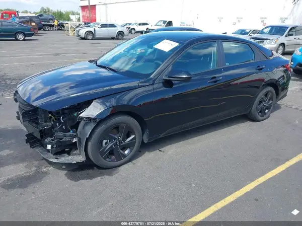 5NPLM4AG5MH028132 2021 HYUNDAI ELANTRA - Image 2
