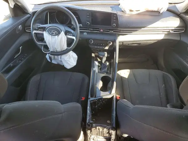5NPLM4AG5MH034755 2021 HYUNDAI ELANTRA - Image 8