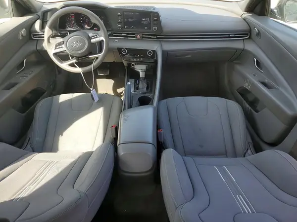 5NPLM4AG5MH040913 2021 HYUNDAI ELANTRA - Image 8