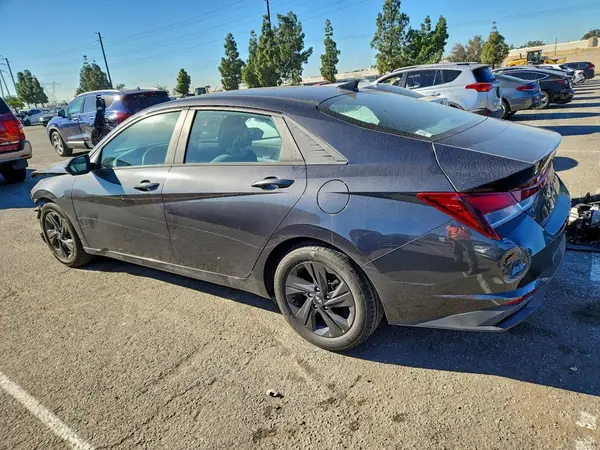 5NPLM4AG5MH041575 2021 HYUNDAI ELANTRA - Image 2