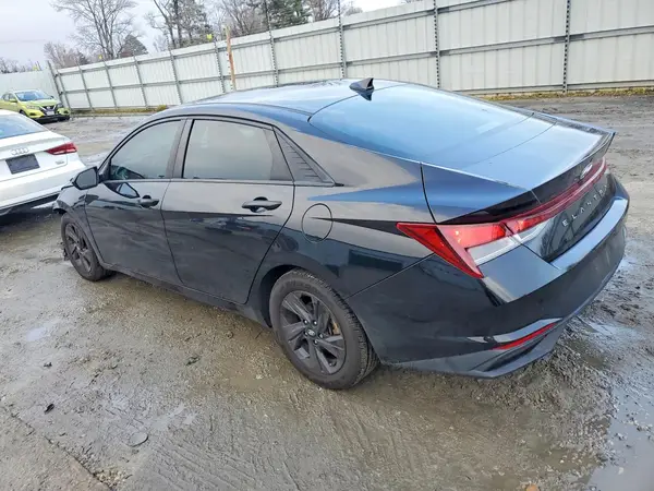 5NPLM4AG5MH044296 2021 HYUNDAI ELANTRA - Image 2