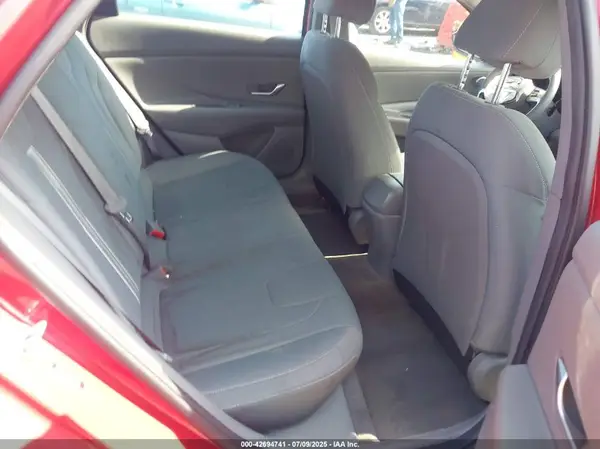 5NPLM4AG5MH044671 2021 HYUNDAI ELANTRA - Image 8