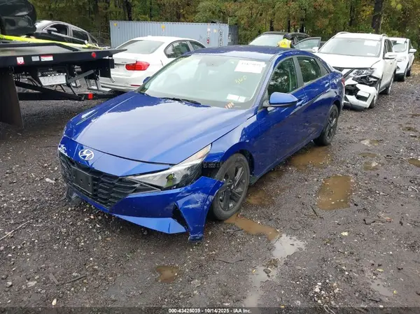 5NPLM4AG5MH049076 2021 HYUNDAI ELANTRA - Image 2
