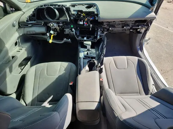 5NPLM4AG5MH051717 2021 HYUNDAI ELANTRA - Image 8