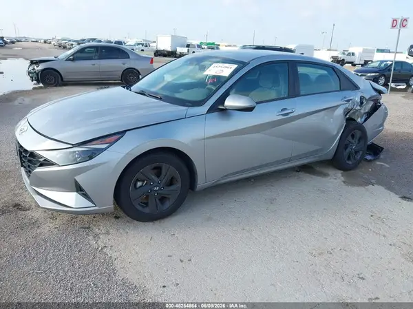 5NPLM4AG5MH052267 2021 HYUNDAI ELANTRA - Image 2