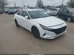 5NPLM4AG5NH055056 2022 HYUNDAI ELANTRA