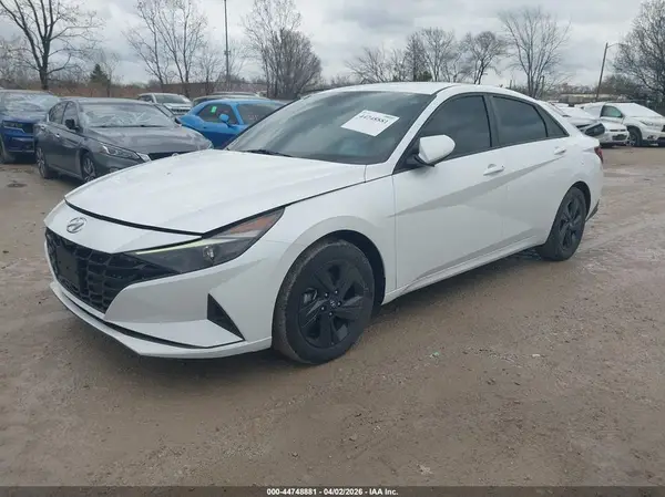 5NPLM4AG5NH055056 2022 HYUNDAI ELANTRA - Image 2