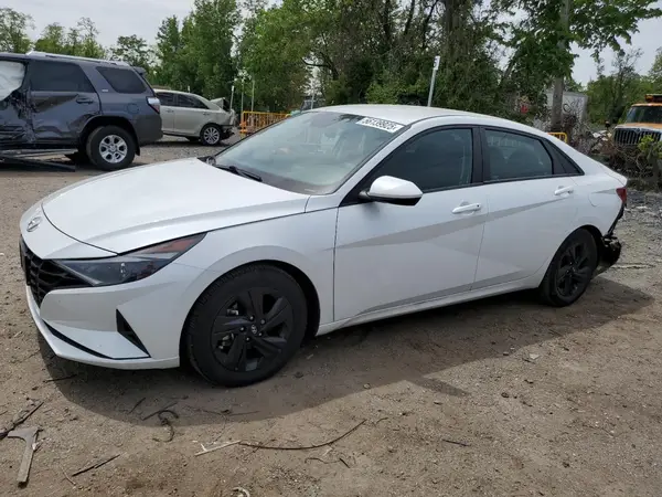 5NPLM4AG5NH055932 2022 HYUNDAI ELANTRA - Image 1