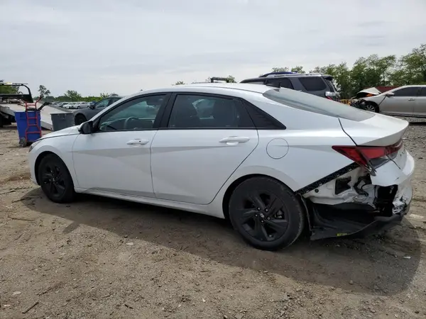 5NPLM4AG5NH055932 2022 HYUNDAI ELANTRA - Image 2