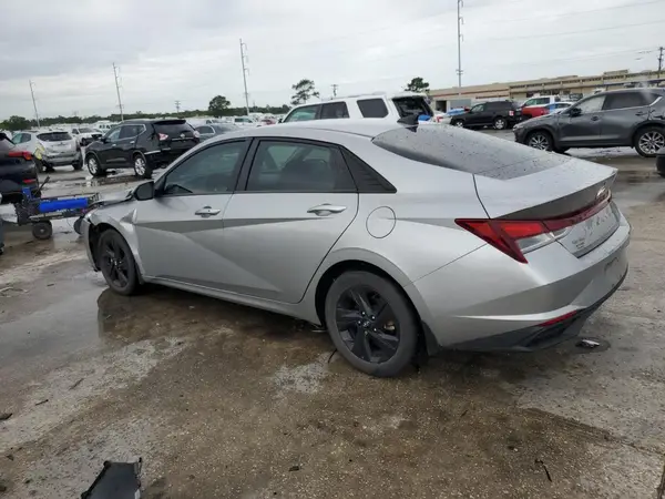 5NPLM4AG5NH057566 2022 HYUNDAI ELANTRA - Image 2