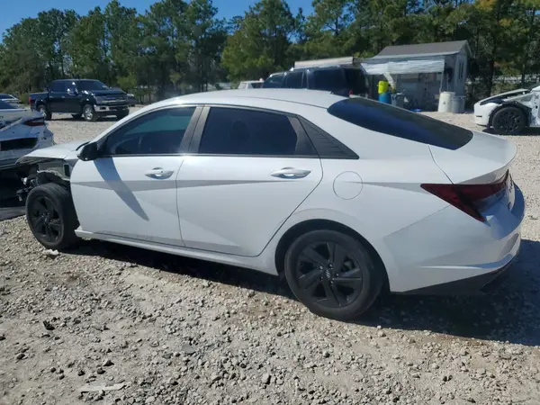 5NPLM4AG5NH058412 2022 HYUNDAI ELANTRA - Image 2