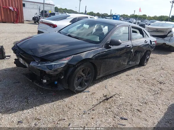 5NPLM4AG5NH064663 2022 HYUNDAI ELANTRA - Image 2