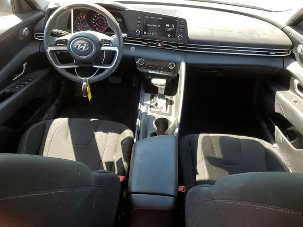 5NPLM4AG5NH066915 2022 HYUNDAI ELANTRA - Image 8