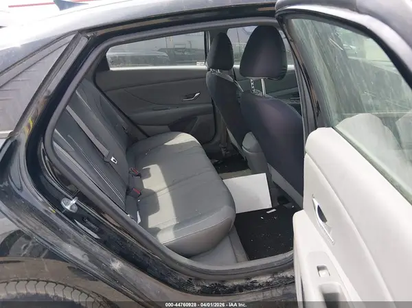 5NPLM4AG5NH068244 2022 HYUNDAI ELANTRA - Image 8