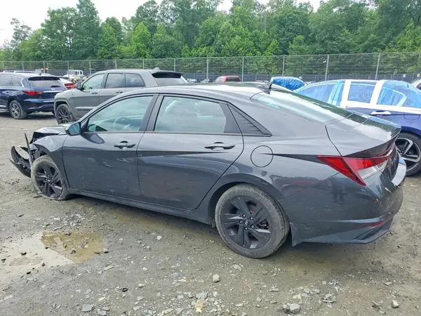5NPLM4AG5NH071337 2022 HYUNDAI ELANTRA - Image 2