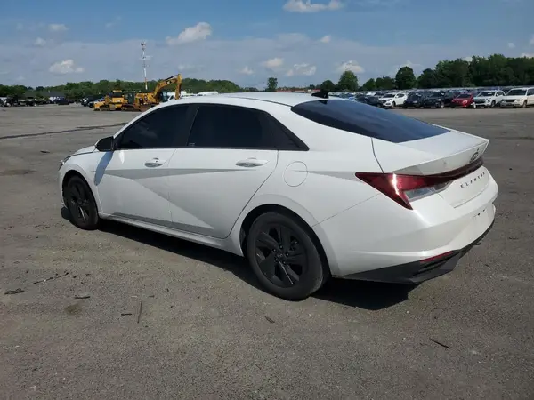5NPLM4AG5NH071841 2022 HYUNDAI ELANTRA - Image 2
